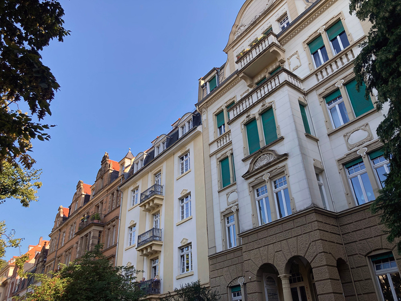 Altbau­sanierung bei DA Elektrobau in Rodgau